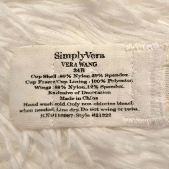 Simply Vera Wang Underwire Embroidered Lace Bra 34B - Picture 7 of 7